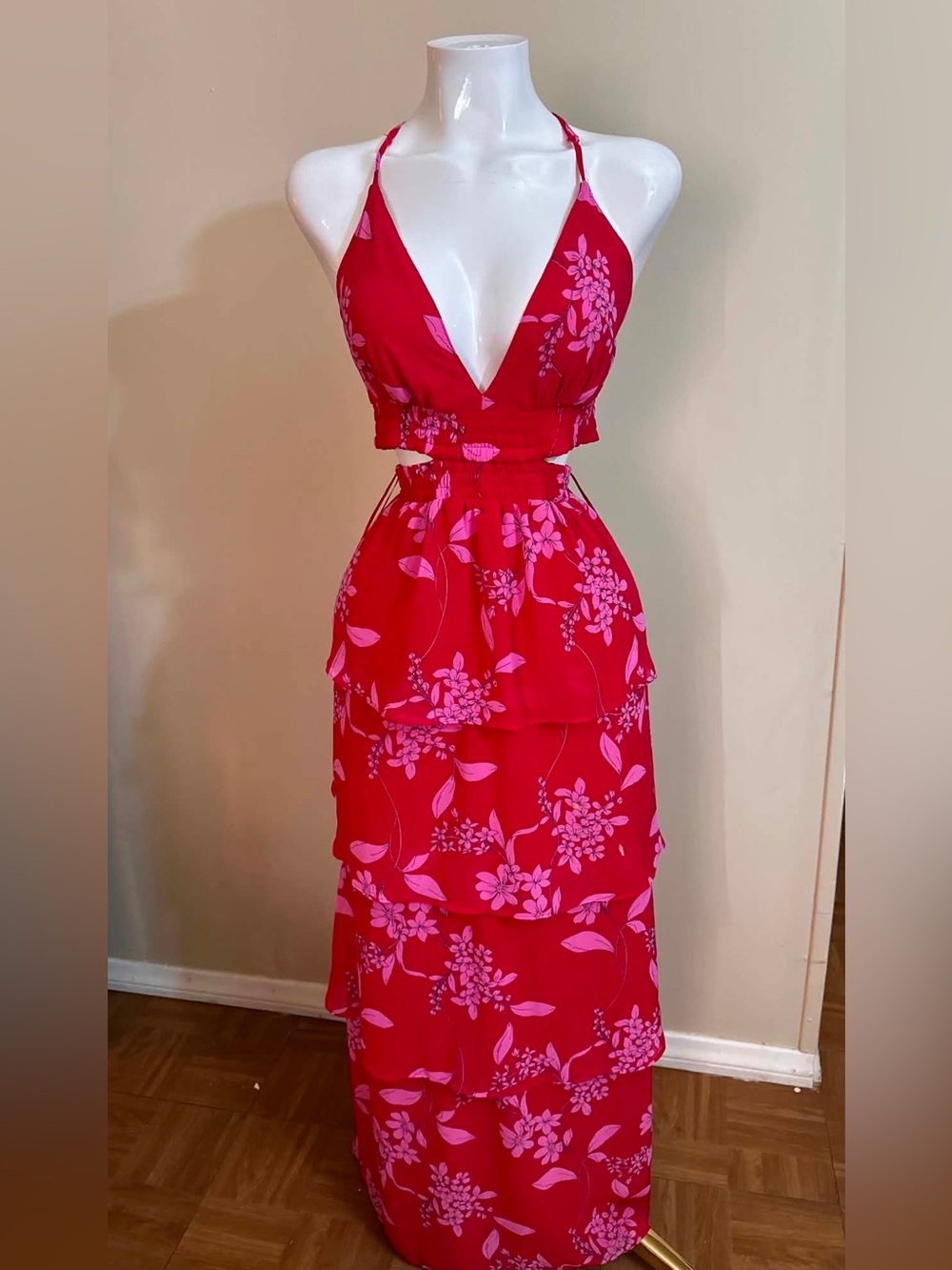 Express NWT Pink Floral Halter Maxi Dress size M